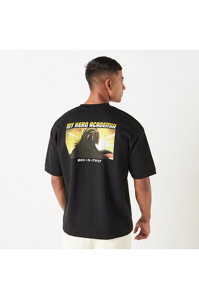 SP Characters Graphic Print T-shirt with Crew Neck and Short Sleeves