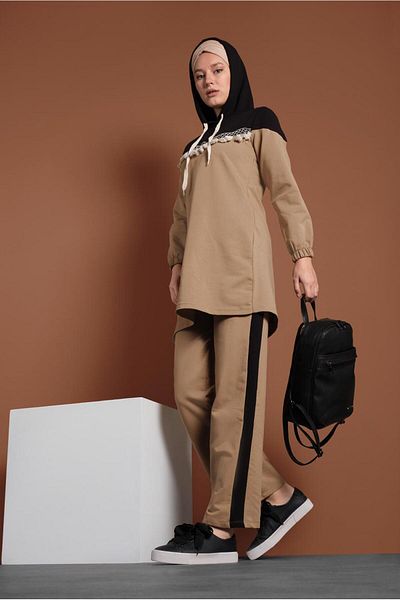TRENDTESETTÜR CAMEL-BLACK Σετ παντελονιών 2 τεμαχίων για γυναίκα με κεντημένη φούντα - 9655
