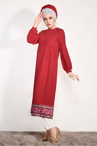 TRENDTESETTÜR Women's Red T 95171 Ikoll- Embroidery Detailed Long Tunic
