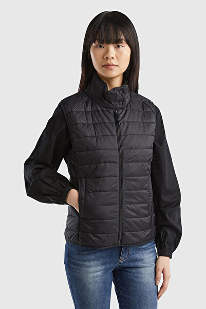 Benetton Women's Black K Short Sleeve Vest