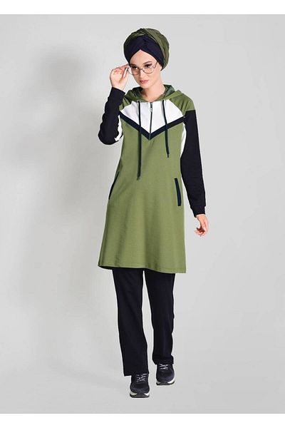 TRENDTESETTÜR Γυναικεία Πράσινη (Y.GREEN) Φόρμα με κουκούλα με λεπτομέρεια τσέπης 9818