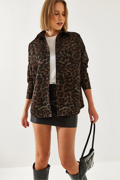 Bianco Lucci Women's Leopard Print Bat Sleeve Shirt 60251990