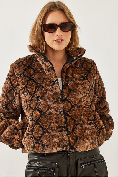 Bianco Lucci Women's Turtleneck Zippered Plush Coat 3108 60351231
