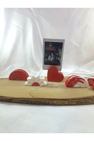 Melouro Red Design Heart, Rainbow and Daisy 4-Piece Photo and Card Holder Set, Note Holder Name Holder Set
