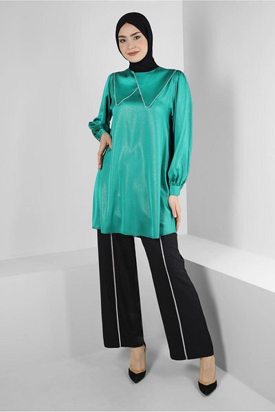 Alvina NECK DETAIL SILVERY TUNIC 43818