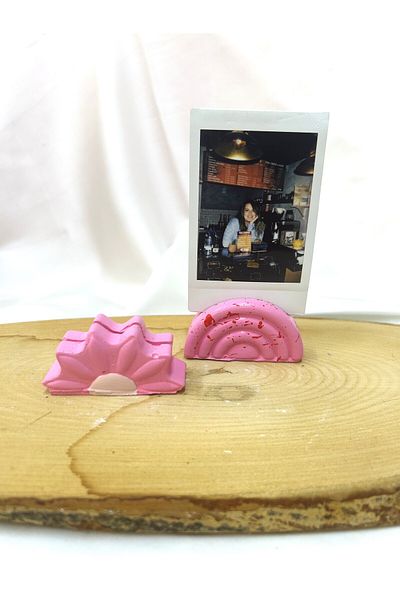 Melouro Set of 2 Pink Daisy and Rainbow Photo and Card Holder - Note Holder and Name Holder