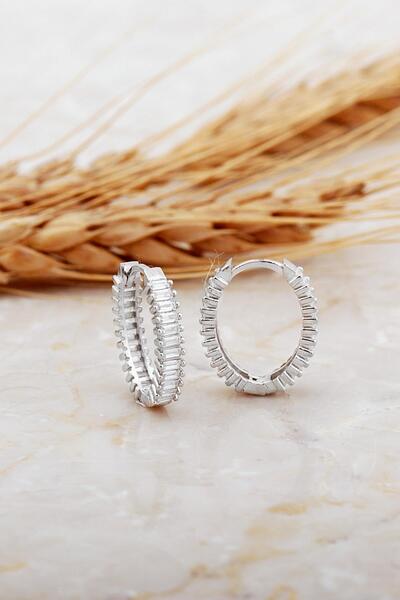 Sümer Telkari Baget Taşlı Orta Boy Rodyumlu Gümüş Oval Halka Küpe 7131