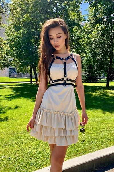Angels Passion Curea de umăr cu dungi subțiri Curea elegantă din piele cu detaliu la piept pe rochie