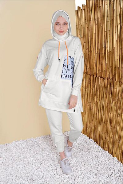 TRENDTESETTÜR 80012 Model Tunic with Hood and Print Detail