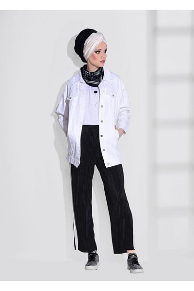 TRENDTESETTÜR Women's Black Pleated Stripe Detailed Trousers 939