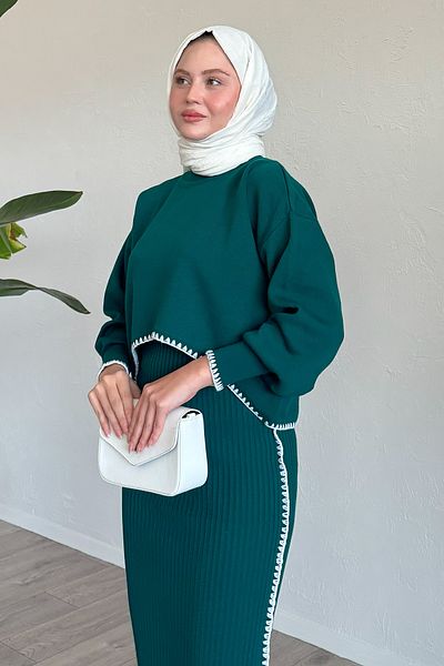 InStyle طقم تريكو مزدوج باللون الأخضر الزمردي