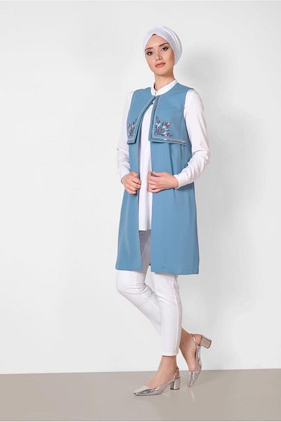 TRENDTESETTÜR WOMEN'S BLUE EMBROIDERY DETAIL VEST T 4248