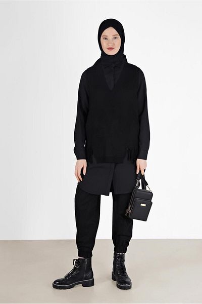 TRENDTESETTÜR Women's Black Tassel Detailed Knitwear Sweater 14541