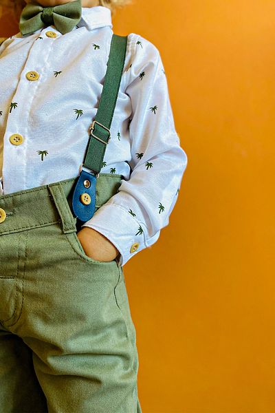 LULU Kids "Palm" Boy's Suit Set of 4 with Bow Tie and Slopet