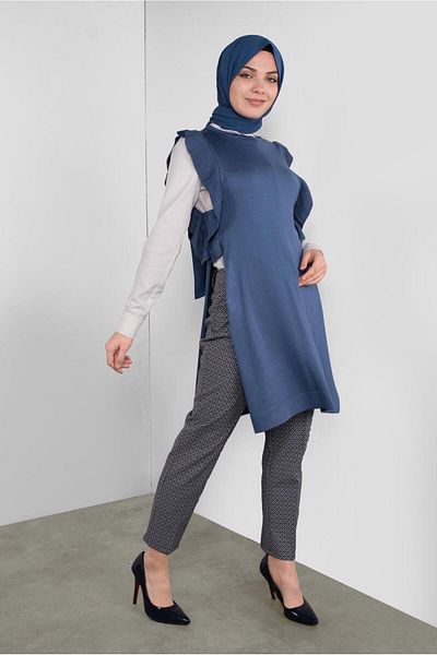 Alvina 41039 Model Sweater
