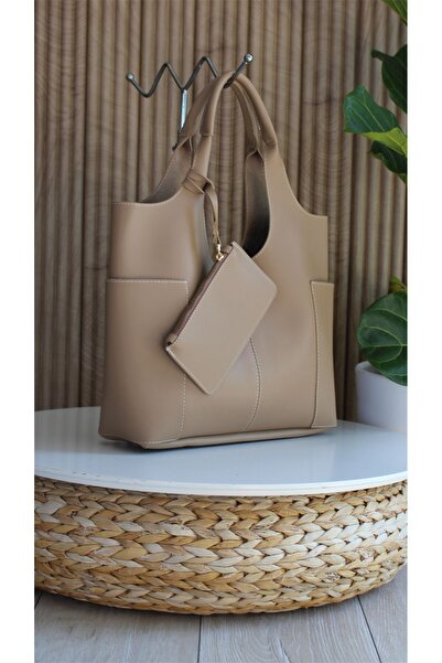 WATCHOFROYAL Women's Mink Wallet and Puppy Shoulder Bag Carla