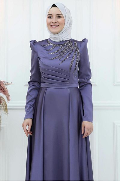 TRENDTESETTÜR فستان سهرة نسائي باللون الأزرق الداكن (إنديجو) بتفاصيل مطوي على الجهة الأمامية T 3553