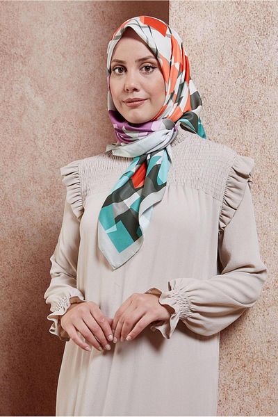 Alvina EșARFĂ CU MODEL ALVINA 8424 - DESIGN DE COLț UTILIZAT