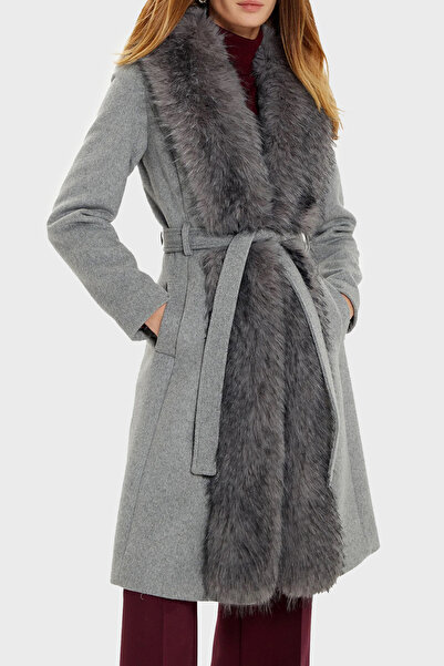 Guess Valerie Yün Karışımlı Regular Fit Çıkarılabilir Yumuşak Tüy Yakalı Kaban 4BGL099957  KABA