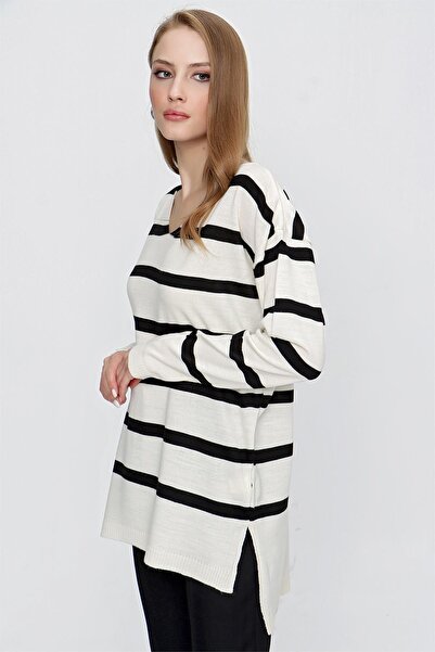 TENA Women's Ecru-Black V-Neck Striped Knit Sweater