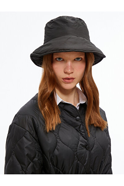 Koton Polstrovaná čepice Bucket