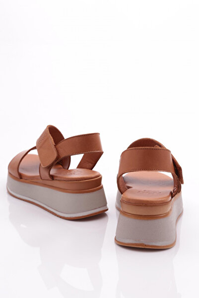 DGN Women's Sandals - Tan Model 241235108