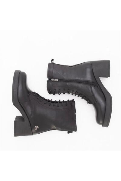 Gusse Γυναικείες δερμάτινες μπότες από χακί Susanne 24402