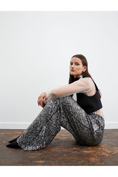 Koton Tuba Ünsal X – Paillettenhose mit weitem Bein