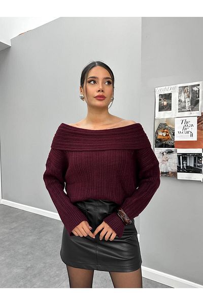 ESRAHELVACI Degaje Collar Ribbed Sweater