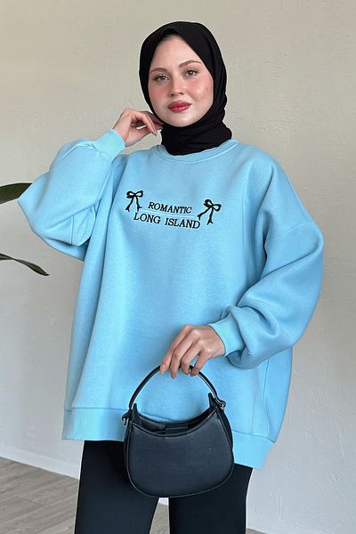 InStyle Bow Lettering Processing Baby Blue Sweat