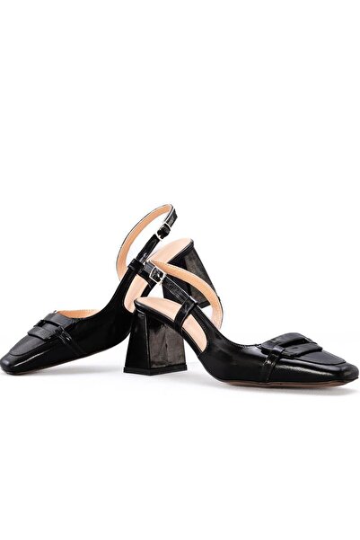 Gusse Amandral Genuine Patent Leather Stiletto K1584