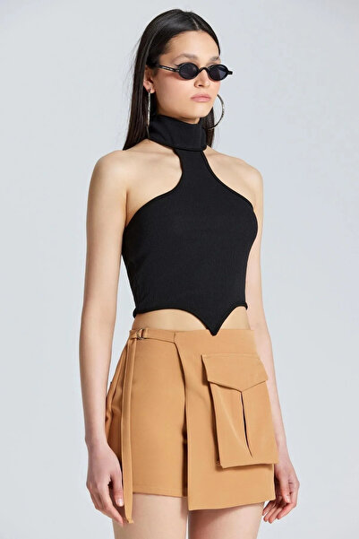 World Fashion Trends WFT1655 Bluză neagră cu detaliu la gât