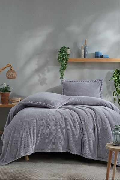 Clasy Welsoft Single Pompom Detailed Bedspread Set
