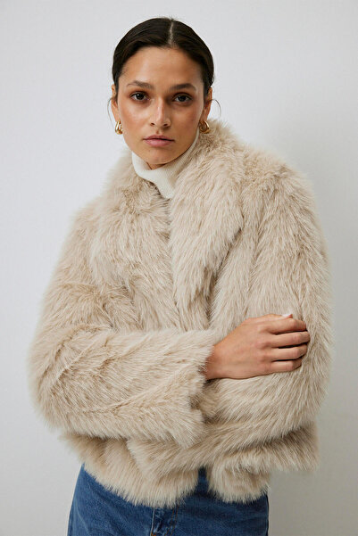 Touché Privé Short Fur Coat