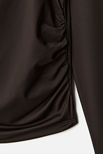 urban focus Gathered Body