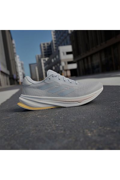 adidas Pantofi de alergare pe drum pentru femei Supernova Rise W Ig7512