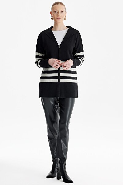 Tığ Triko Çizgi Detaylı Hırka SİYAH