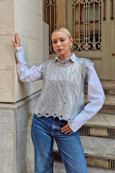 Swist Gray Knitwear Women's Sweater with Hair Knit Ripped Detail - Gilded