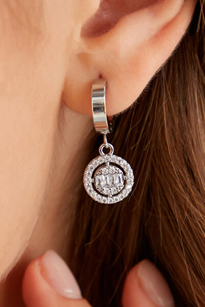 Lina Tia Kadın Yuvarlak Ortası 3 Kare Zirkon Taşlı Tasarım Klipsli Sallantılı Su Yolu Gümüş Kombin Stil Küpe