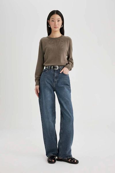 DeFacto I6913 Regular Fit Soft Textured Crew Neck Basic Plain Knitwear Sweater