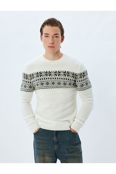 Koton Patterned Crew Neck Knitwear Sweater