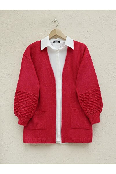 Modamorfo Strickjacke mit doppeltem Taschengriff und Bommel