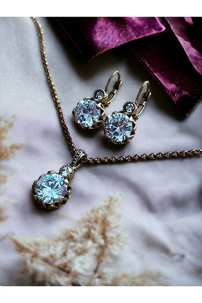 FAYRA ACCESSORIES Diamond Cut Zircon Stone Set