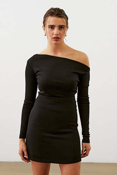 urban focus Asimetrik Yaka Body