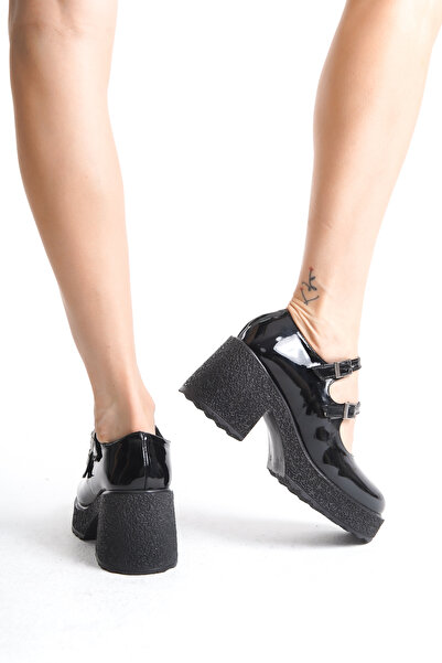 Entella Store Women's High Heeled Black Patent Leather Oxford Shoes