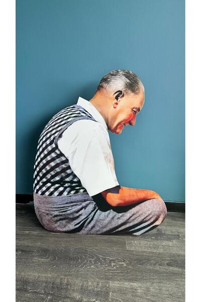 Dakik Maket Adam Atatürk Maketi Oturuyor 23 Nisan Maket Atatürk Ayaklı