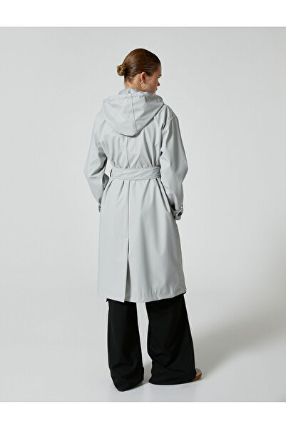 Koton Καμπαρντίνα με κουκούλα - Διπλό στήθος, κουμπιά και τσέπες, λεπτομέρεια ζώνης