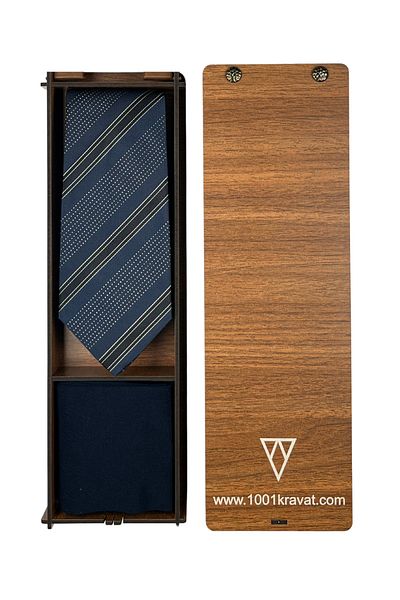 1001 Kravat Men's Gift Set with Wooden Box, Navy Blue Silk Tie and Bamboo Socks