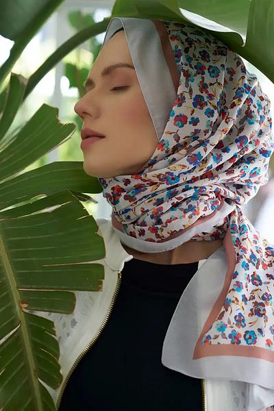 Madame Polo Seremony Collection Fresia Model șal - Argintiu
