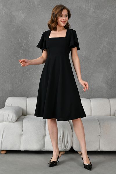 bayansepeti Rochie neagră pentru femei, cu mâneci cu volan, țesătură crep scuba flexibilă, guler pătrat, lungime midi, 082